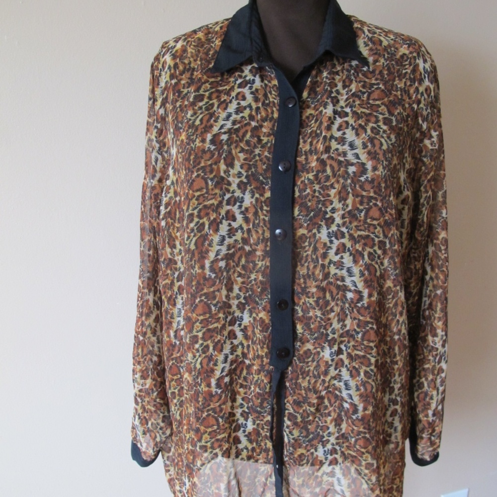Large Leopard Print Blouse